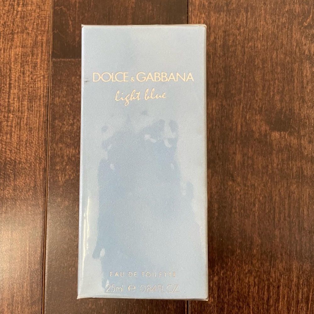 Sealed- Dolce Gabanna Light blue 25mL